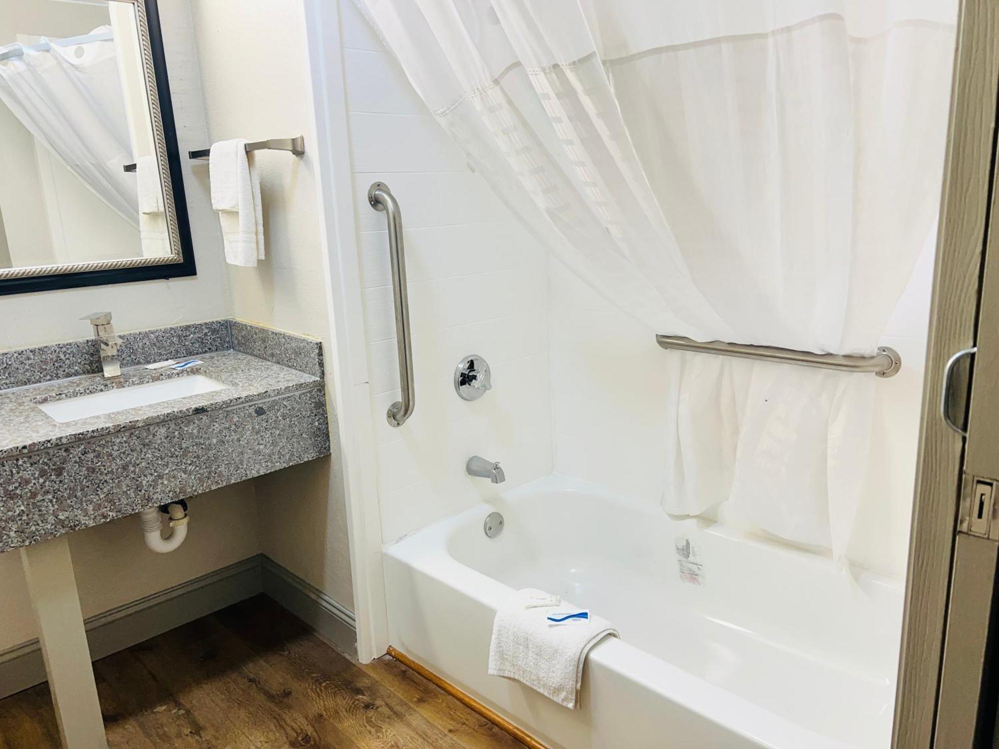 Rosewood Inn By Oyo Union City I-69 Zewnętrze zdjęcie